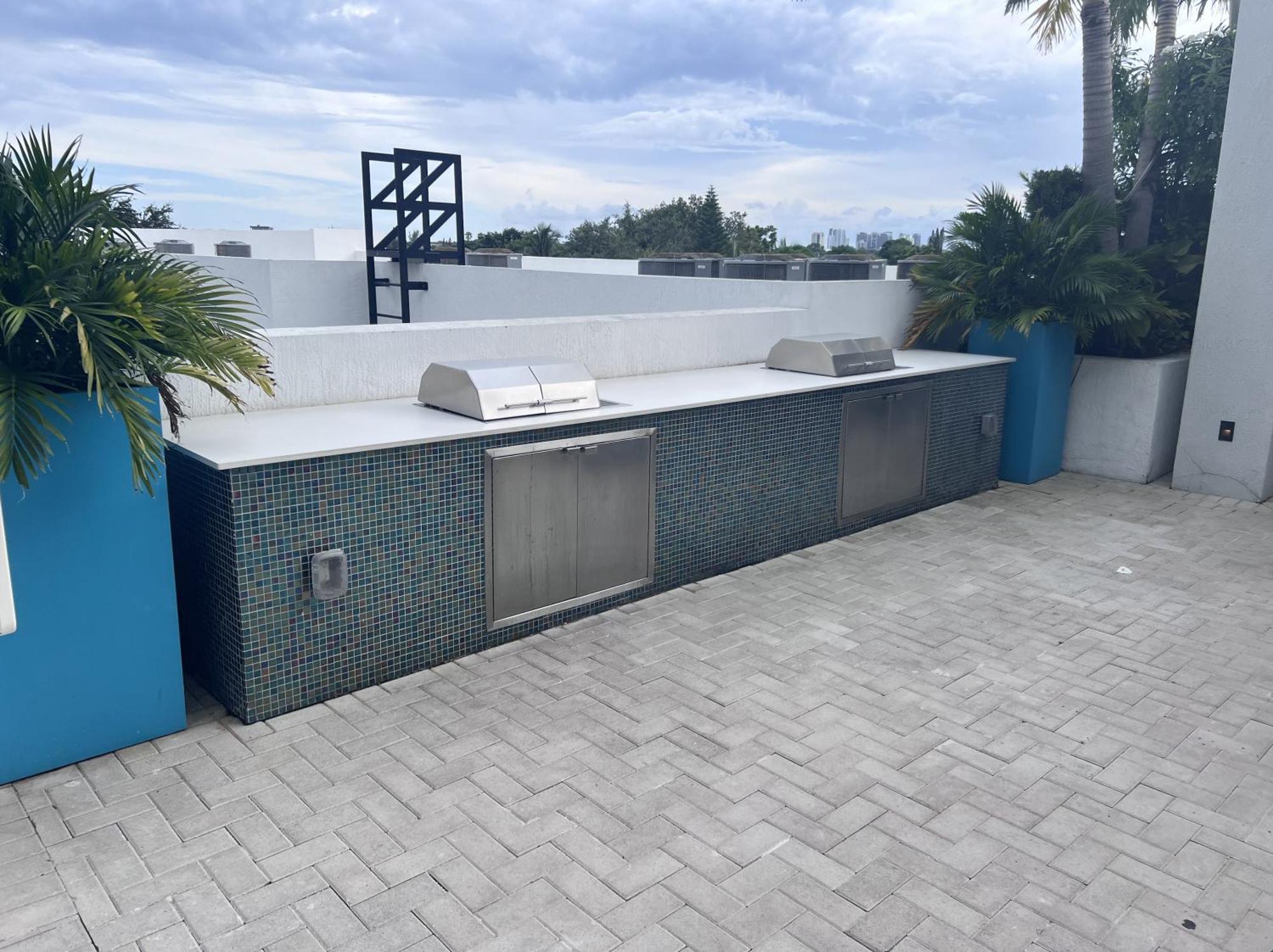Master Bed Room In Calle Ocho Miami Exterior foto